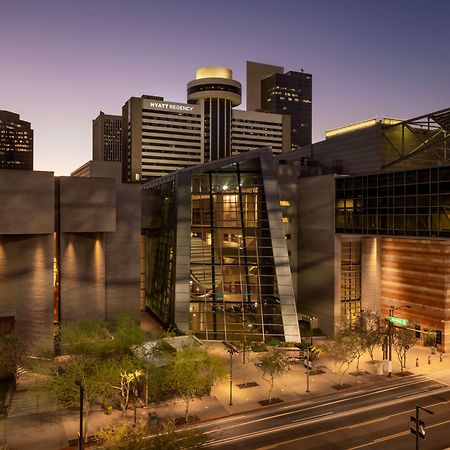 Hyatt Regency Phoenix Downtown - No Destination Fees Exterior foto