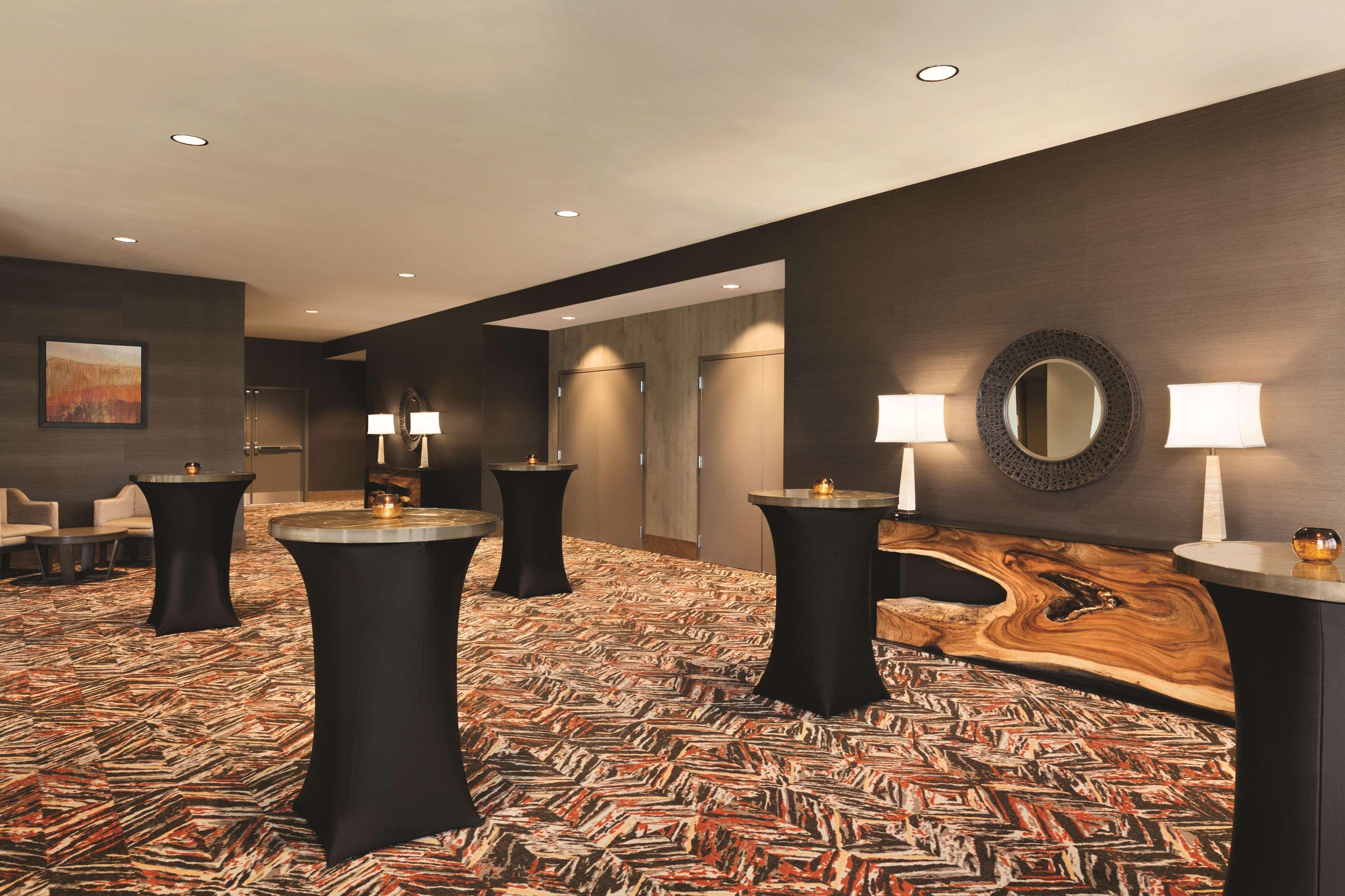 Hyatt Regency Phoenix Downtown - No Destination Fees Exterior foto