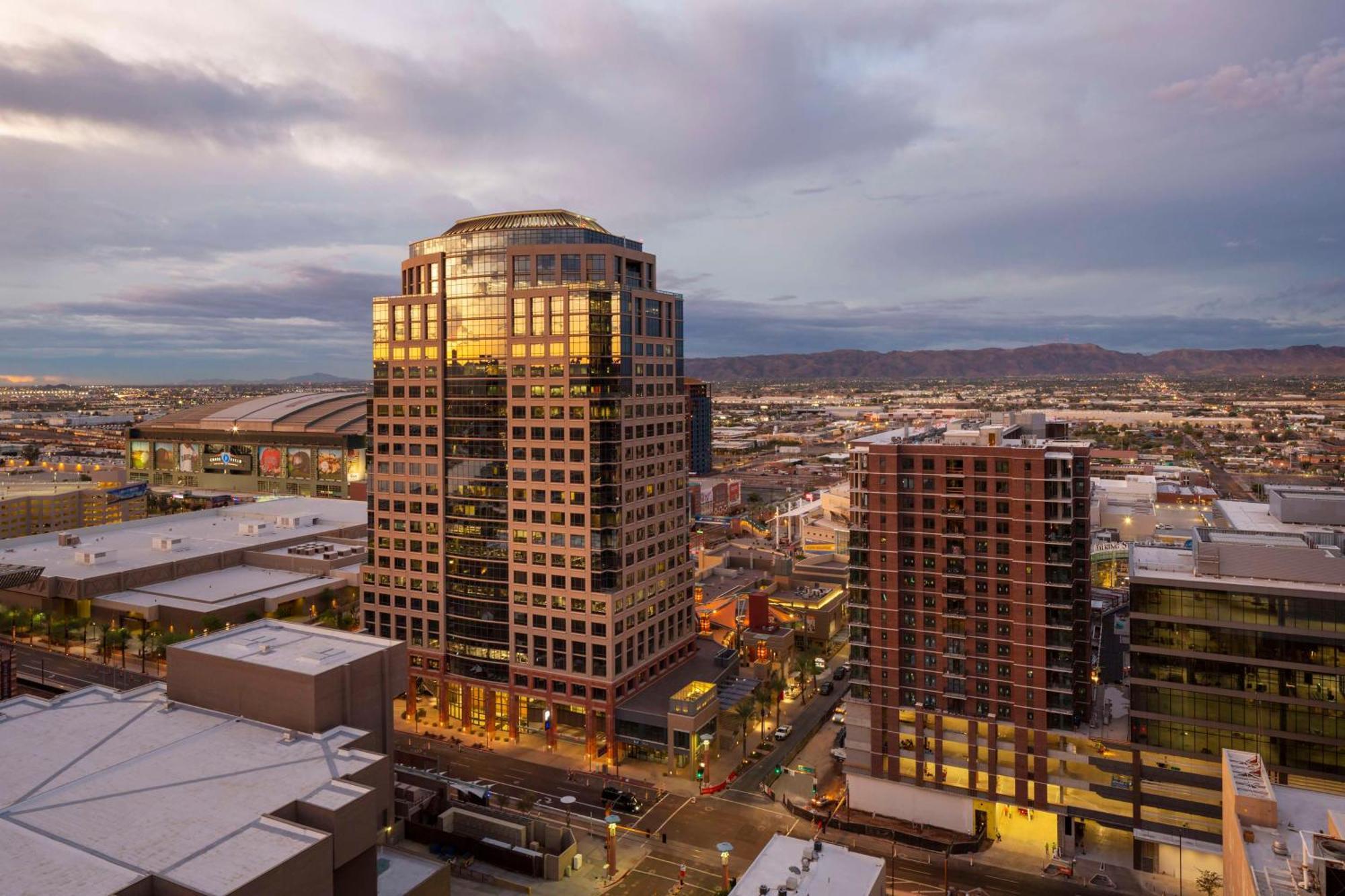 Hyatt Regency Phoenix Downtown - No Destination Fees Exterior foto