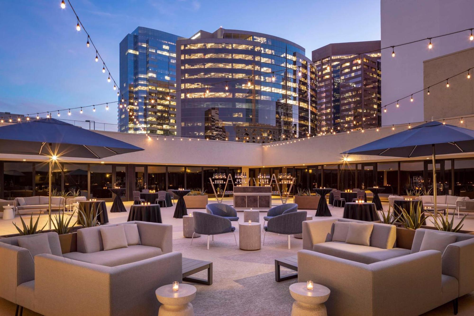 Hyatt Regency Phoenix Downtown - No Destination Fees Exterior foto